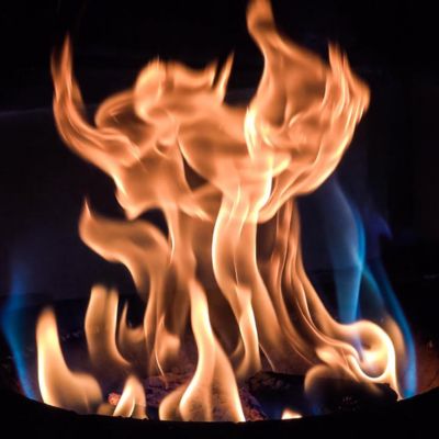 आयुर्वेद में वर्णित जठराग्नि या पाचन अग्नि का प्रतीकात्मक चित्र।